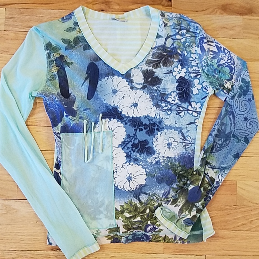 Ladies Floral & Striped LS Top, size S